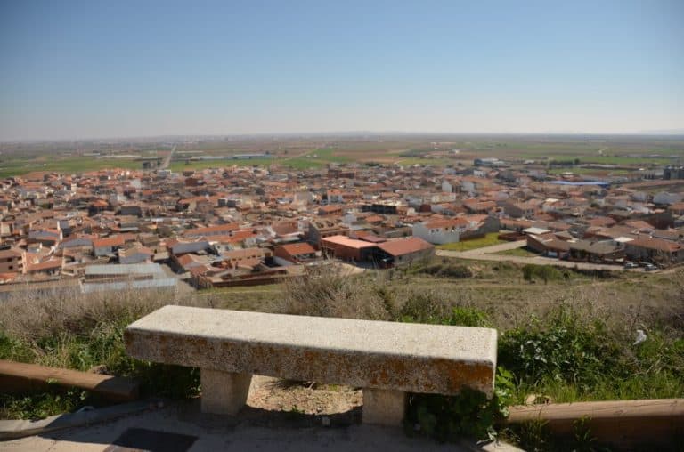 Spain, Consuegra – bench, Mar.2014