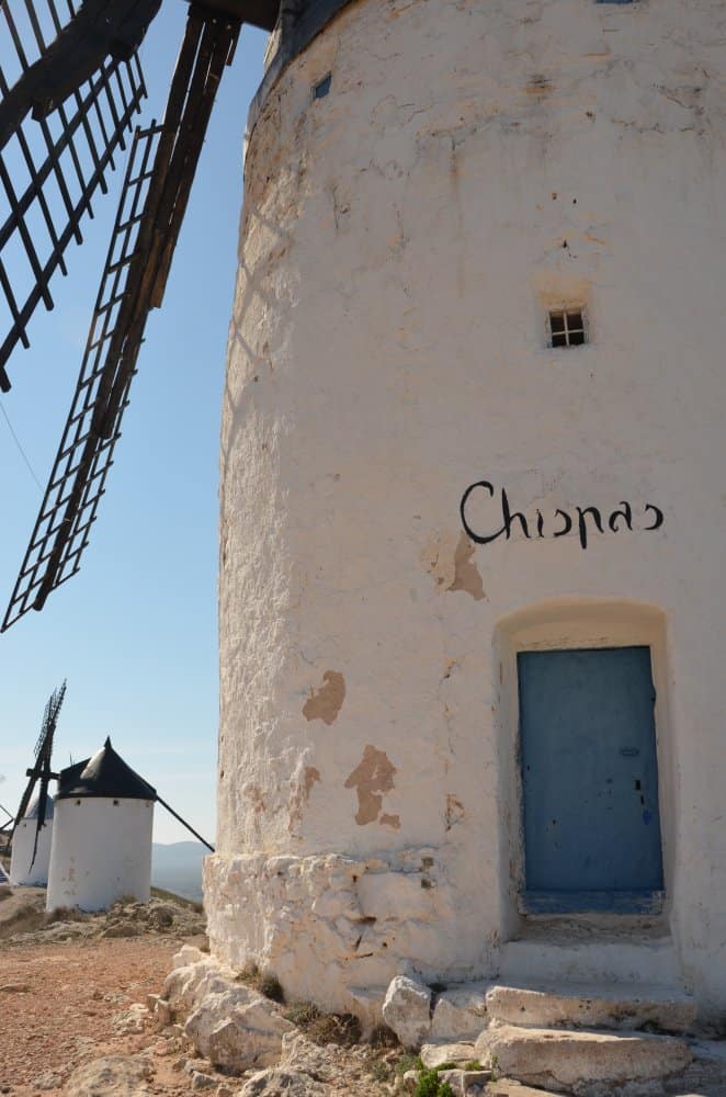 Spain, Consuegra – windmills 17, Mar.2014