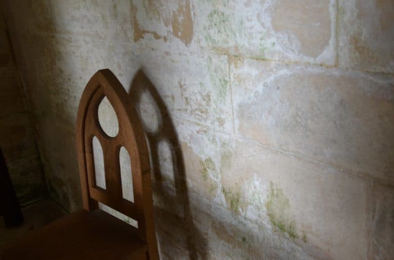 England, RococoGarden – chair and wall, Oct.2013 (Cotswolds)