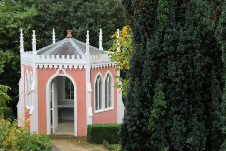 England, RococoGarden – gazebo, Oct.2013 (Cotswolds)
