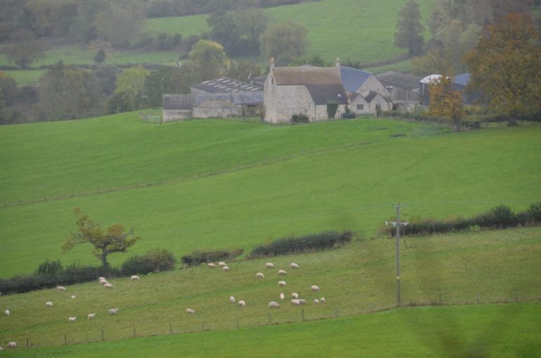 England, RococoGarden – farm house, Oct.2013 (Cotswolds)