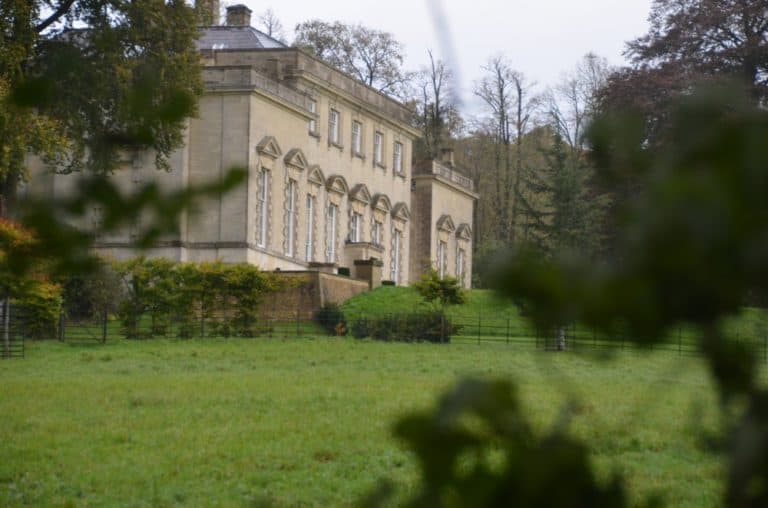 England, RococoGarden – mansion, Oct.2013 (Cotswolds)