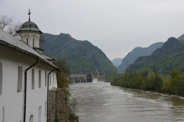 Romania, Cozia Monastery – location, Apr. 2014 (Valcea)