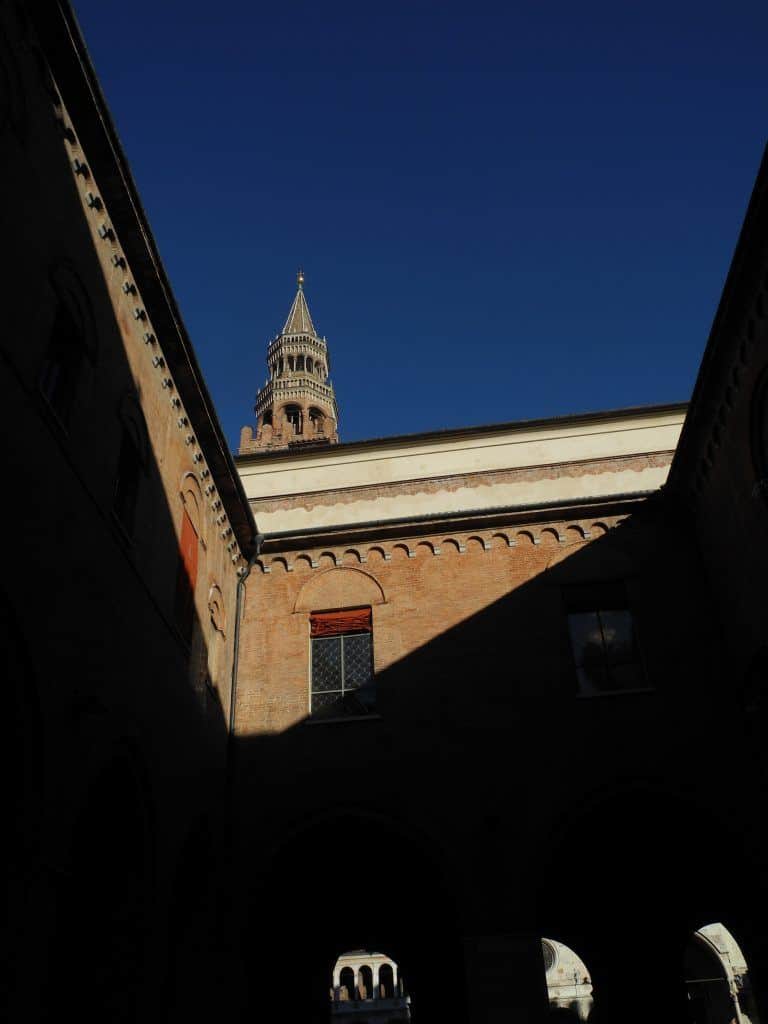 Cremona – blue sky, Jan.2018 (Lombardia)