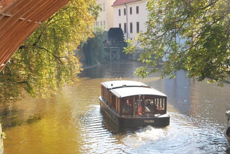 Barco turístico