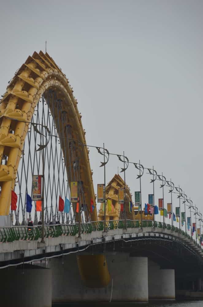 Vietnam, Da Nang – bridge, Jan.2015 (Da Nang)