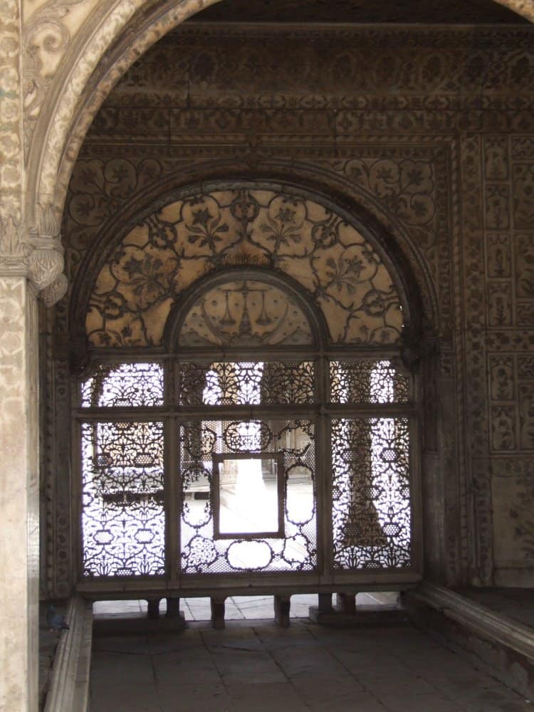 India, Delhi – shade, Sept. 2006 (Delhi)