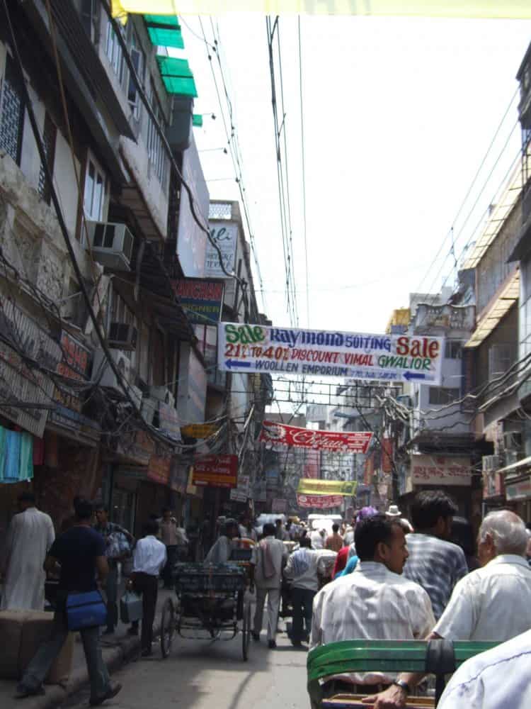India, Delhi – street, Sept. 2006 (Delhi)