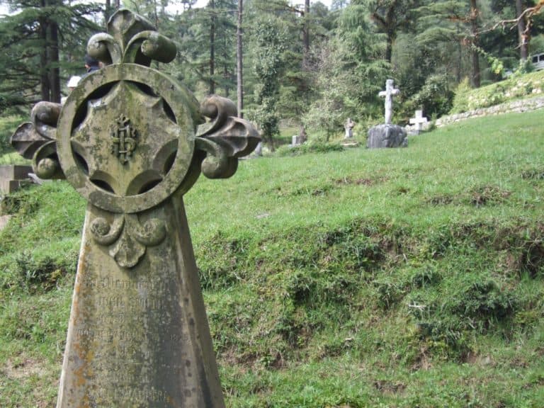 India, Dharamsala – tombstone, Sept.2006 (Dharamsala)