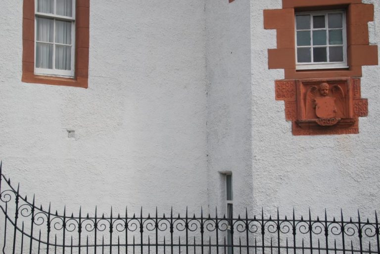 scozia-edimburgo-finestra