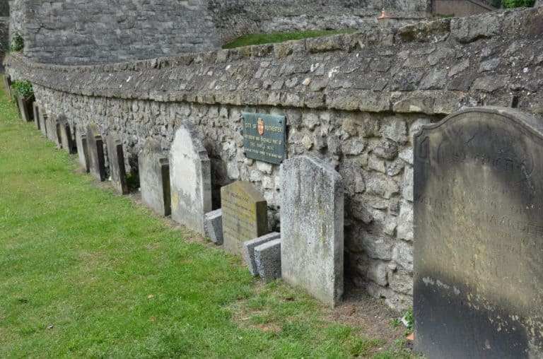 Inghilterra, Rochester – lapidi, giugno 2013