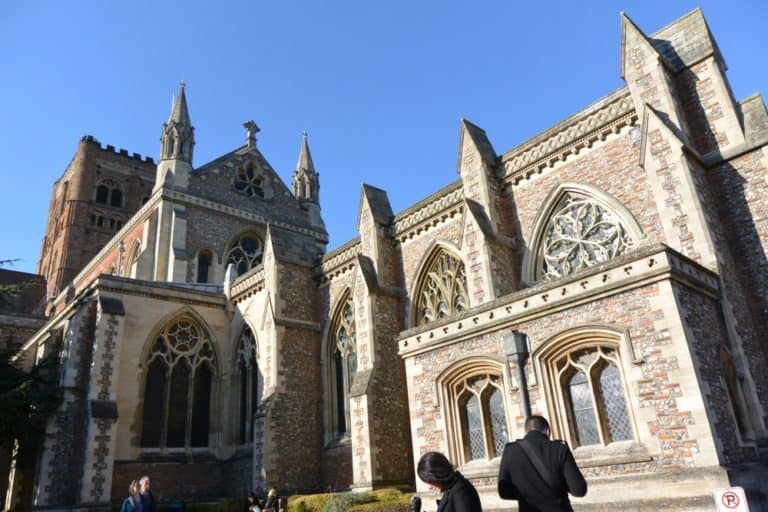 St.Albans – cattedrale e cielo blu, Mar.2015