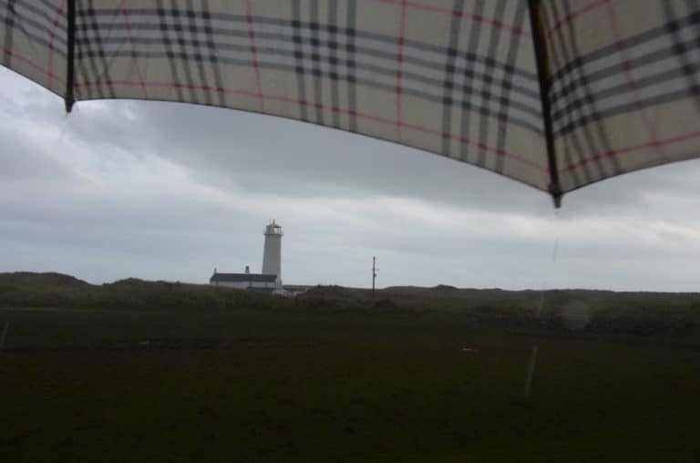 Inghilterra, Walney – ombrello, ottobre 2013