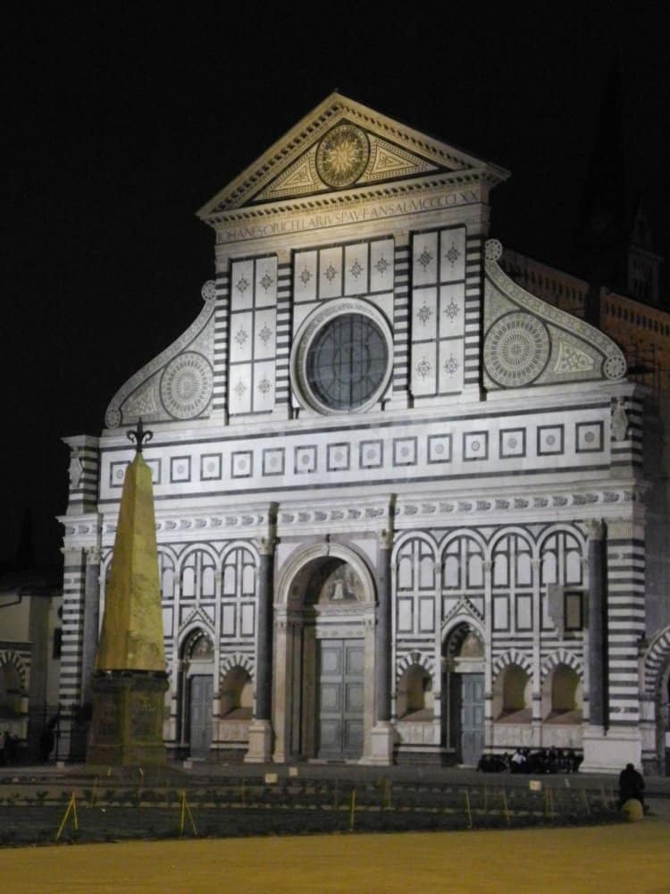 Italy, Florence – church at night, Apr. 2013 (Florencia)