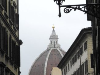 イタリア、フィレンツェ－建物 2013年4月
