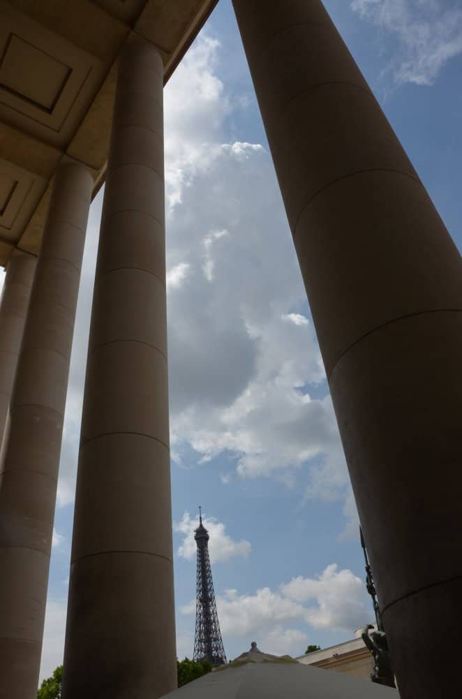 France, Paris – pillars, June 2013 (París)