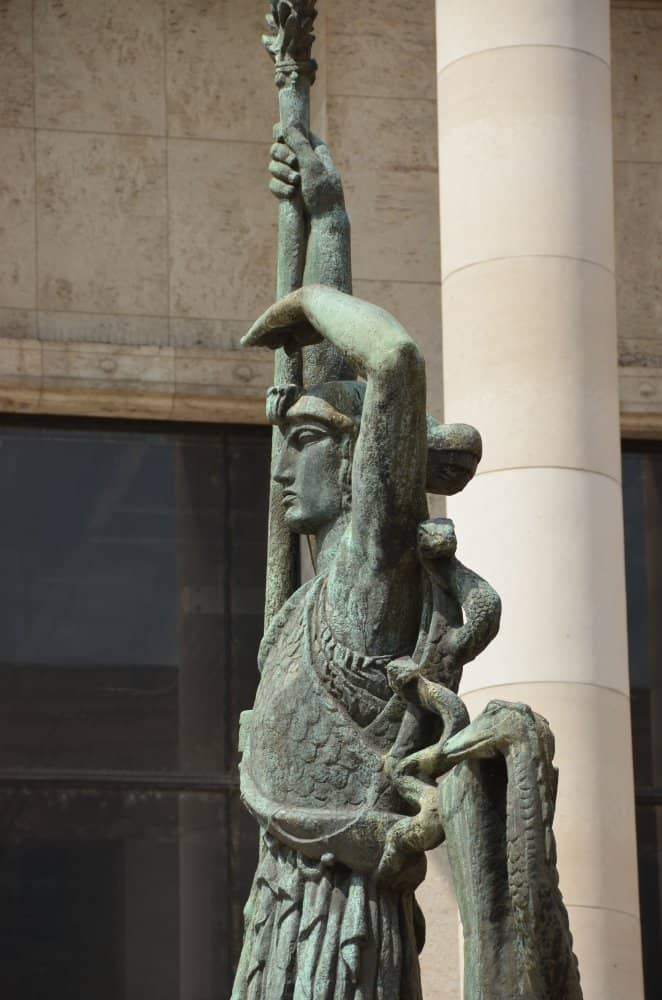 France, Paris – profile, June 2013 (París)