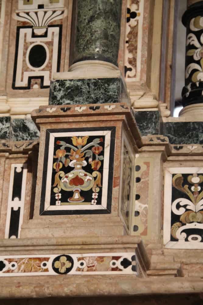 Gerace – detail of altar 2, July 2015 (Calabria)