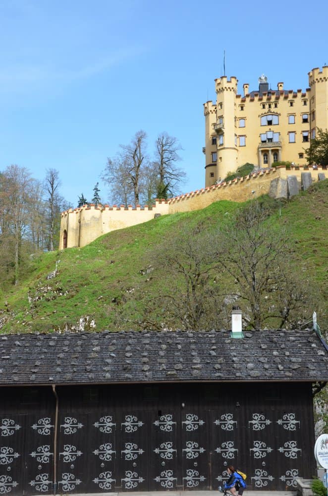 Germania, Fussen – castello sulla collina, maggio 2013