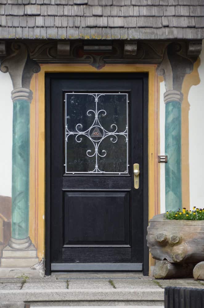 Germania, Oberammergau – porta nera, maggio 2013