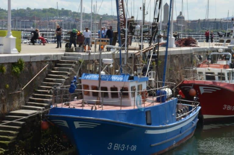 Spain, Getxo – blue boat, May 2014 (Getxo)