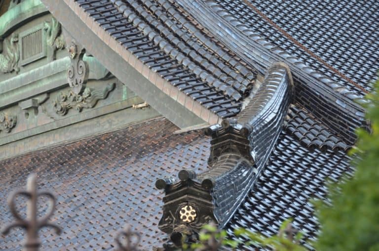 Japan, Hakodate – details of roof, Sept.2014 (Kakodate)