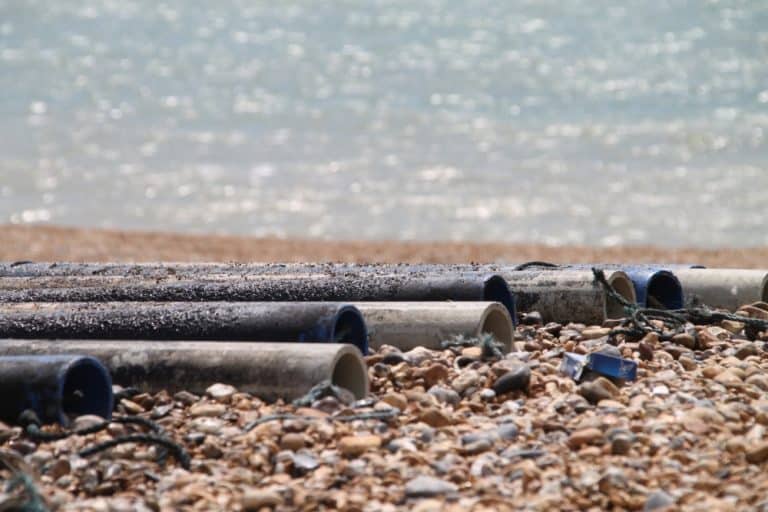 spiaggia – tubi, Giugno 2015 (Hastings)