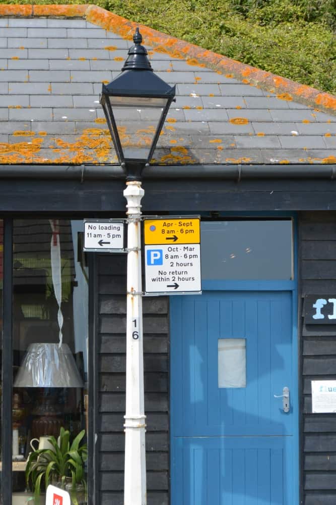 città vecchia – porta e lampione blu, Giugno 2015 (Hastings)