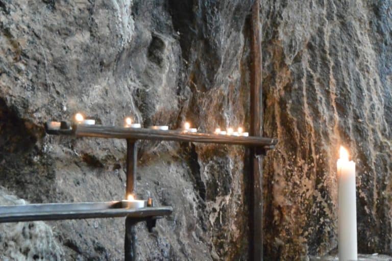Temppeliaukio – candles, Aug.2015 (Helsinki)
