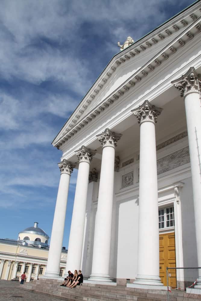 Tuomiorkirkko – grande chiesa e cielo, Agosto 2015 (Helsinki)