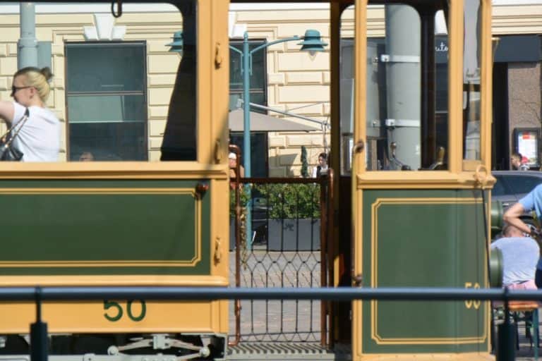 città – tram per turisti, Agosto 2015 (Helsinki)