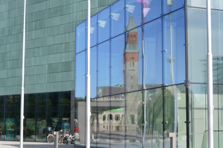 town – reflections, Aug.2015 (Helsinki)