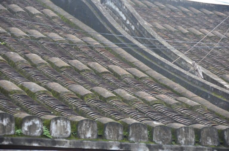 Vietnam, Hoi An – roof tiles, Jan.2015 (Hoy An)