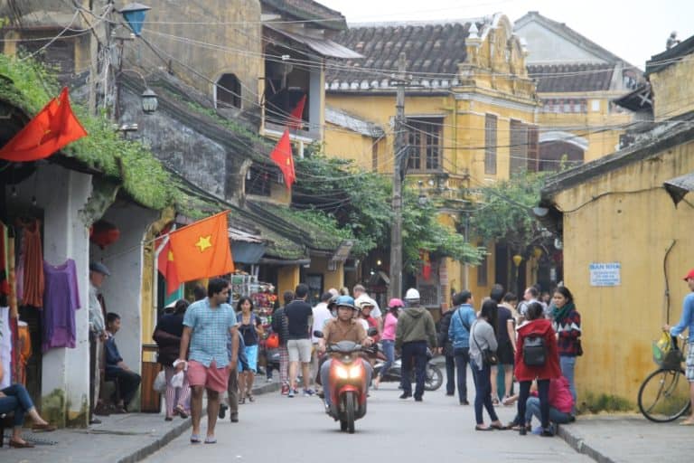La citta’ di Hoi An in Vietnam
