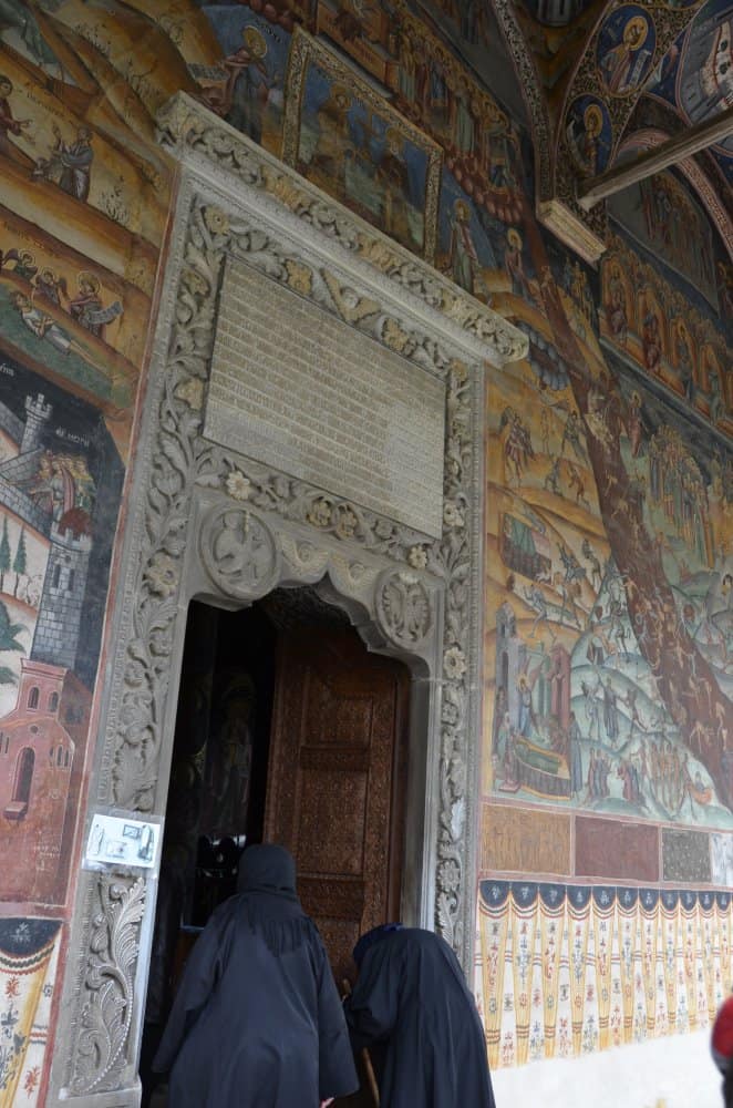 Romania, Horezu – enter the church, Apr.2014 (Valcea)