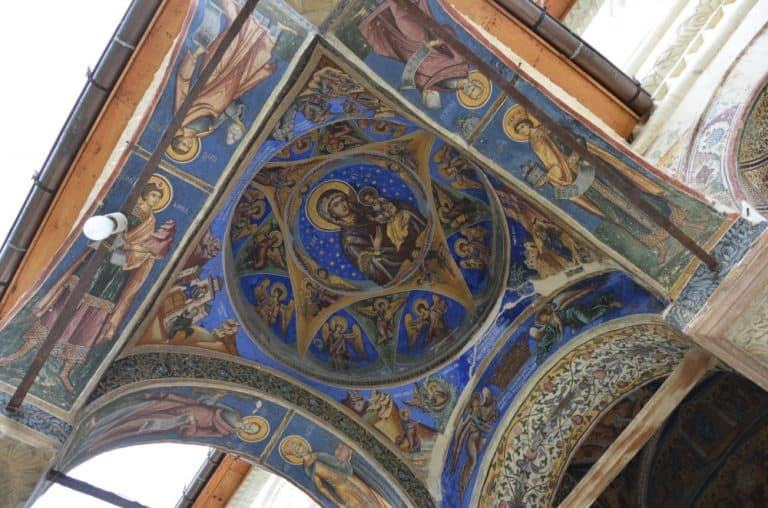 Romania, Horezu – ceiling, Apr.2014 (Valcea)