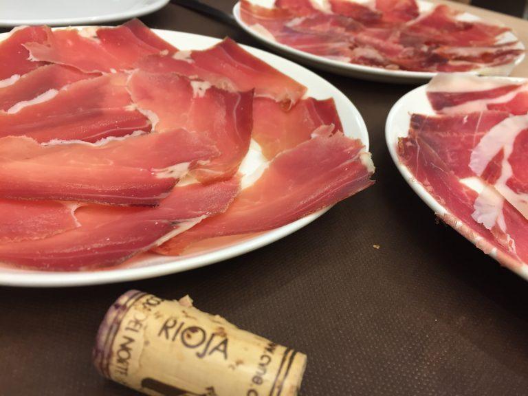 マドリード、Museo del Jamon－三種類のハム 2018年1月 (マドリード)