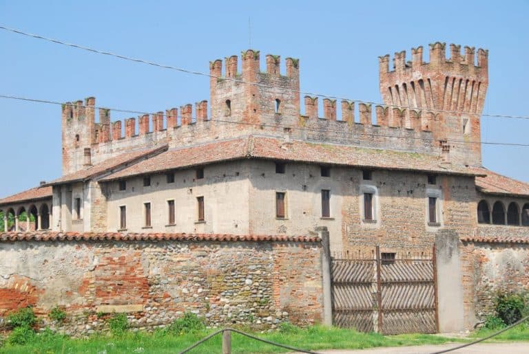Malpaga castle