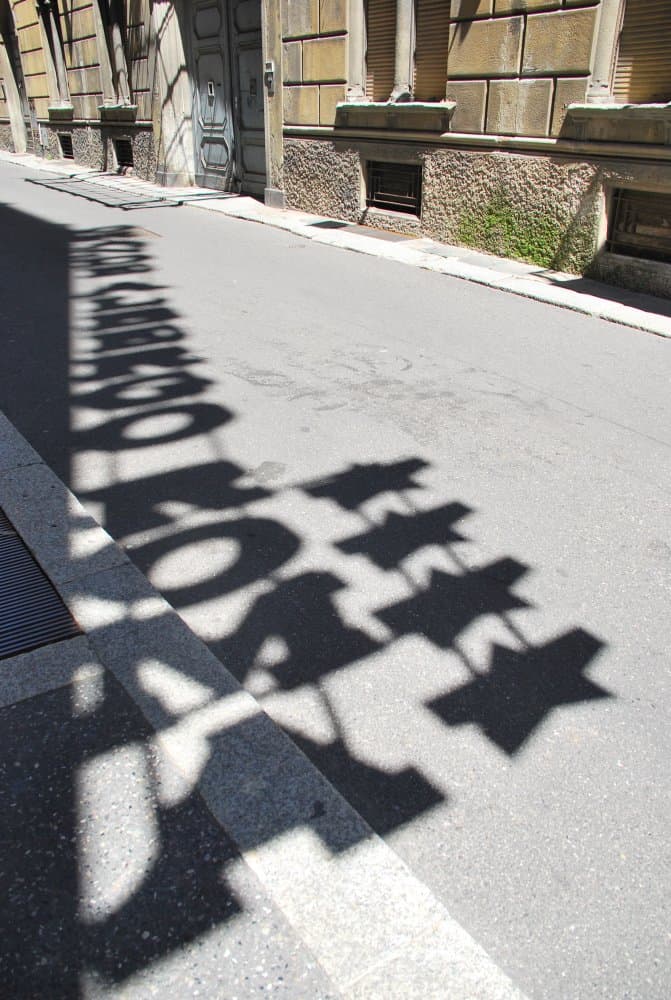 Italy, Piacenza – 4 star shadow, June 2013 (Emilia-Romaña)