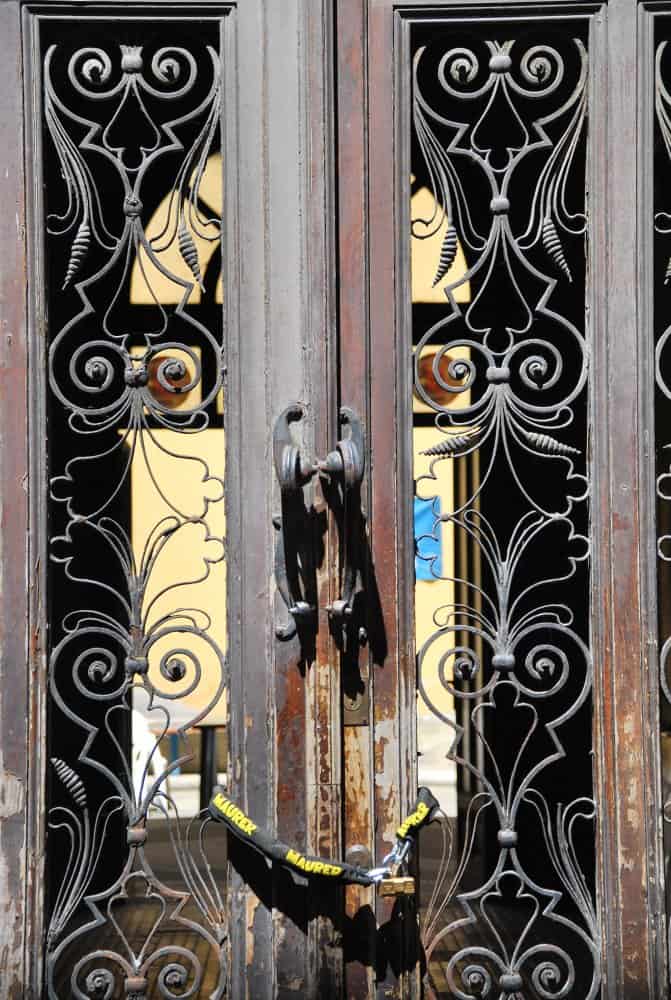 Italy, Piacenza – gorgeous door, June 2013 (Emilia-Romaña)