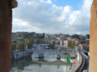 Italia, Roma – cerchio e quadrato, novembre 2013