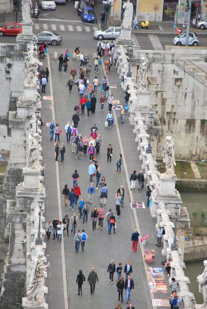 Italy, Rome – people on bridge, Nov.2013 (Rome)