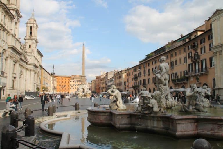 イタリア、ローマ－ナヴォーナ広場 2013年11月 (ローマ)