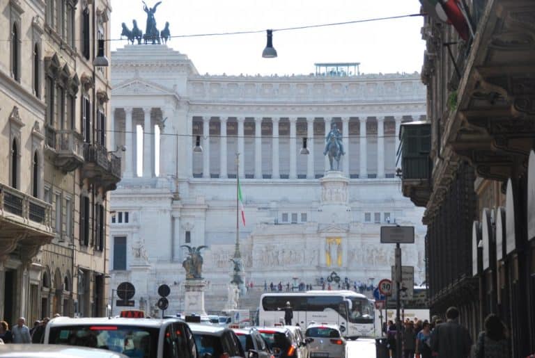 Italy, Rome – towards Vittoriano, Nov.2013 (Rome)