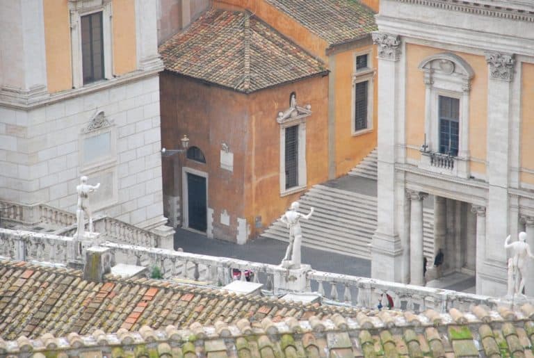 Italy, Rome – orange and white, Nov.2013 (Rome)