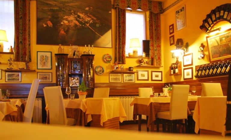Italy, Trieste – quiet restaurant, Feb. 2014 (Trieste)