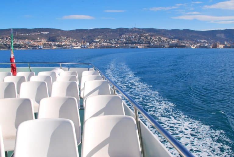 Italy, Trieste – seats, Feb. 2014 (Trieste)