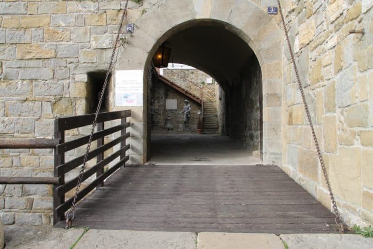 Italy, Trieste – entrance, Feb. 2014 (Trieste)