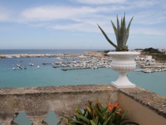 Italy, Polignano a Mare – blue of spring, Apr.2013