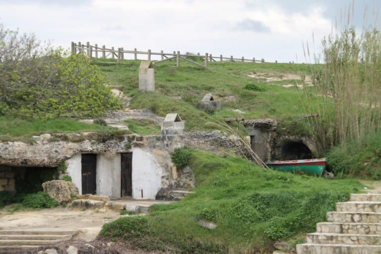イタリア、プーリア沿岸－そこに住んでいたか、そこに住む? 2013年4月 (プーリア州)
